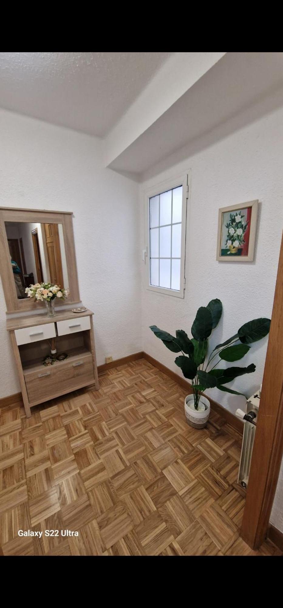 El Camino Apartment